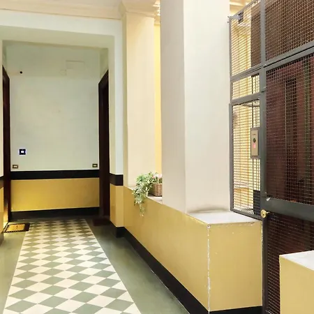 Roman Holiday Suites 招待所 罗马