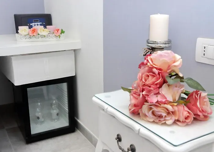 Roman Holiday Suites 4*